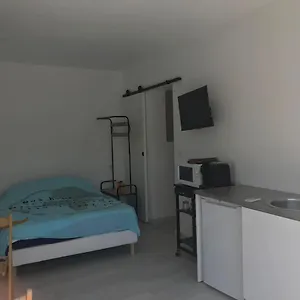  Appartement Centre Avec Jardin